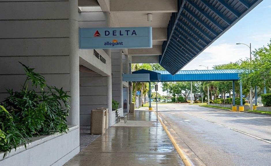 Black Diamond Shuttle at Melbourne Airport